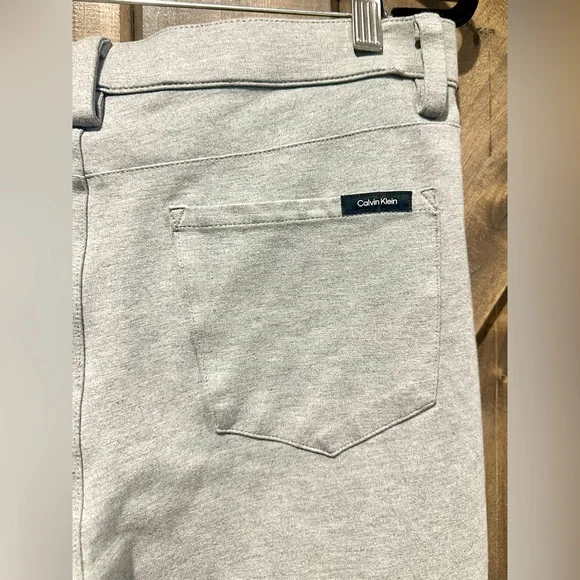 EUC Calvin Klein Light Gray Skinny Ankle Stretch Pants Sz L - Picture 11 of 16